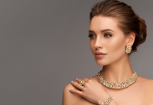 Why Are American Diamond Necklaces So Popular?