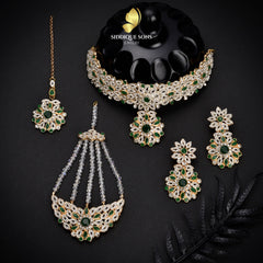 Elegant Bridal Collar Set