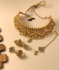 Rajwadi Collar Set