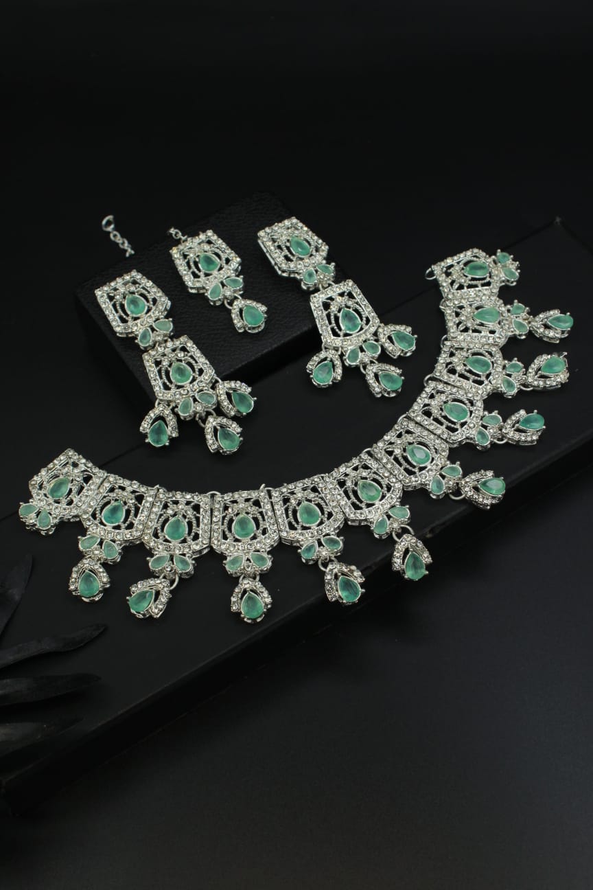 Zircon Necklace Set